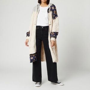 Free People “Capture The Moment Sweater”New
Great for size Medium